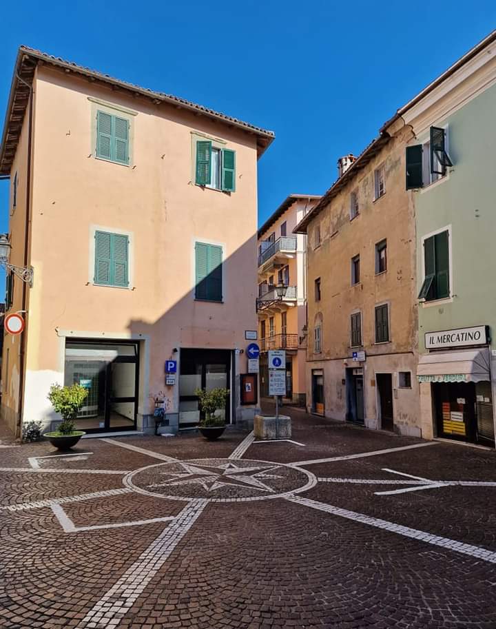 Piazza Germano https://comune.carcare.sv.it/wp-content/uploads/2025/02/Piazza-Germano.jpg